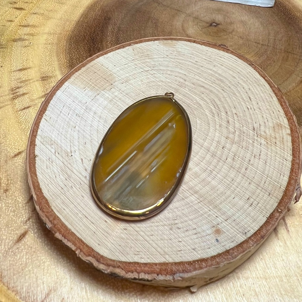 VTG| Natural Agate Stone Pendant